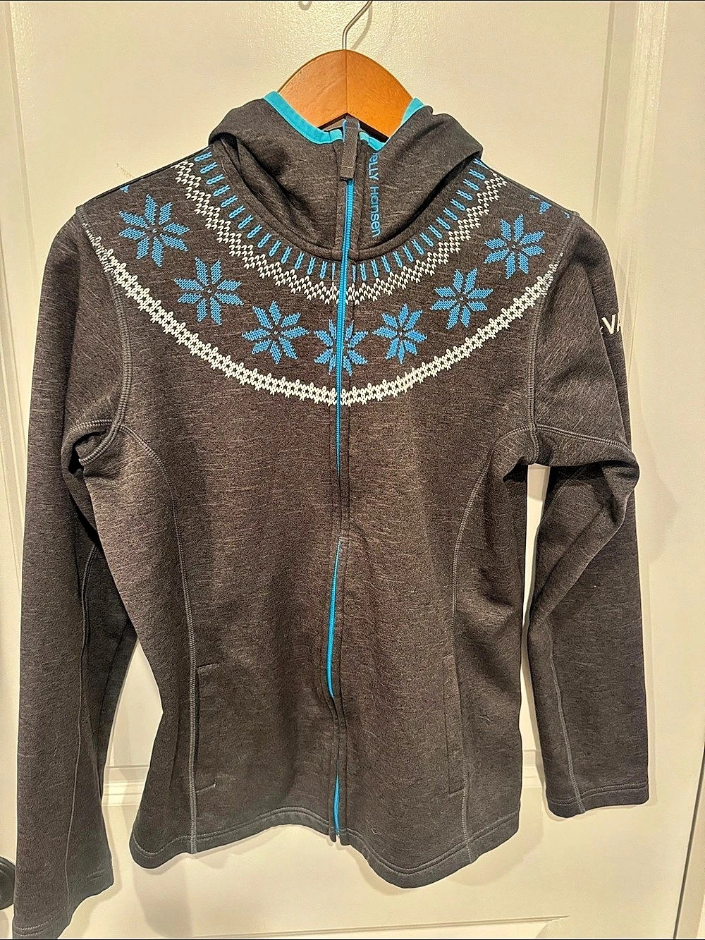 Helly Hansen Women'Small Gray Blue Graphic Hoodie Size Small